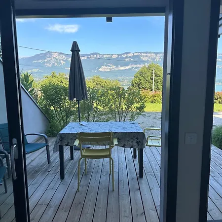 Joli Avec Superbe Vue Sur Le Du Bourget Lägenhet Bourdeau